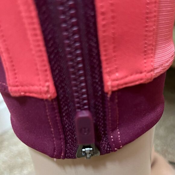 Lululemon Zip The Line Crop leggings 
Deep Ruby / Poppy Coral - Picture 13 of 16
